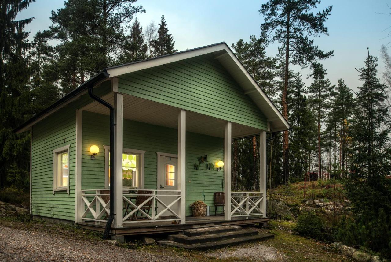 Juhlamenot Oy Villa Soderkulla  Buitenkant foto