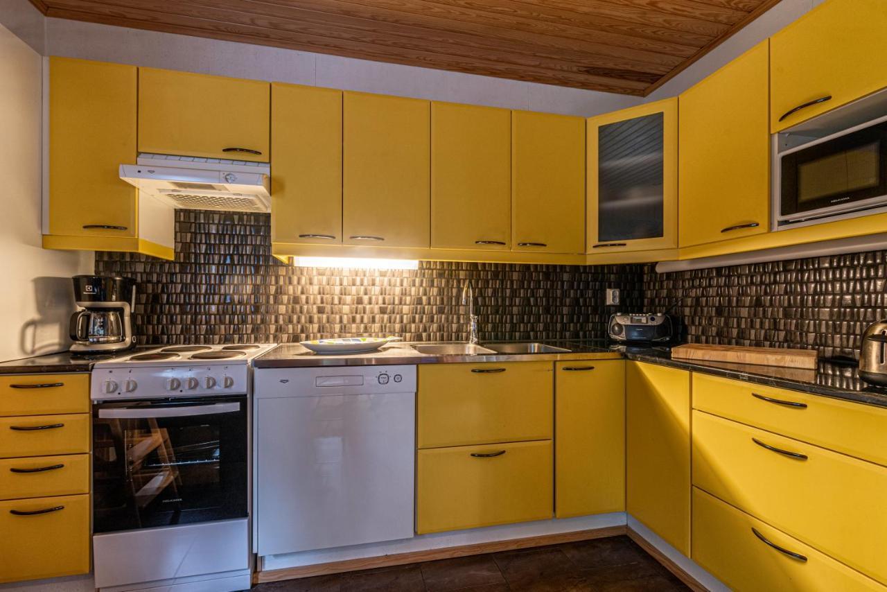Juhlamenot Oy Villa Soderkulla  Buitenkant foto