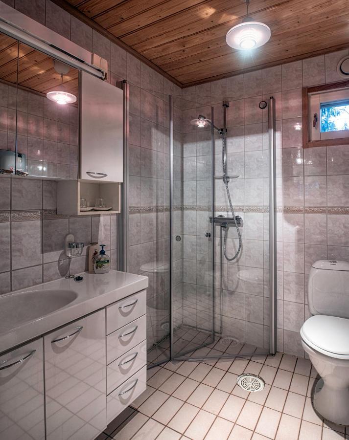 Juhlamenot Oy Villa Soderkulla  Buitenkant foto