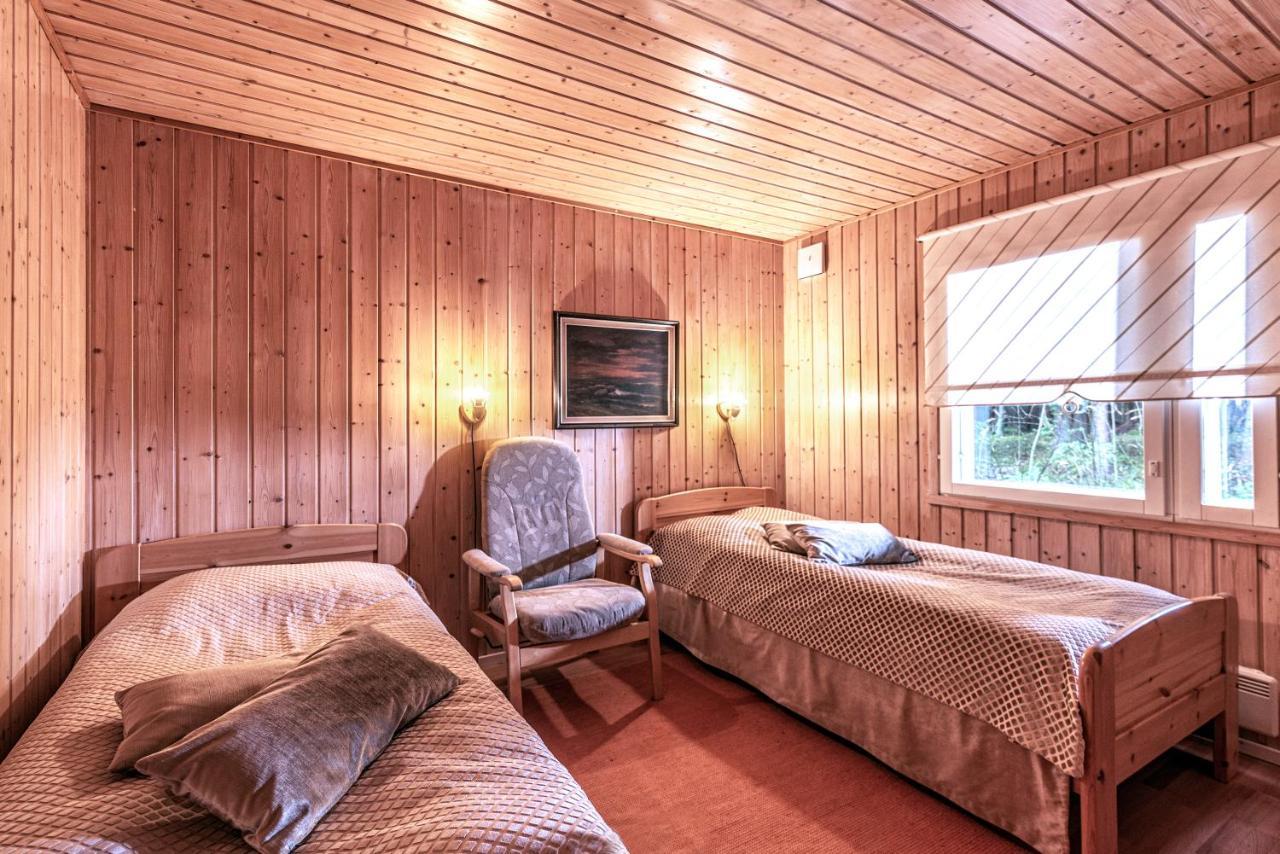 Juhlamenot Oy Villa Soderkulla  Buitenkant foto